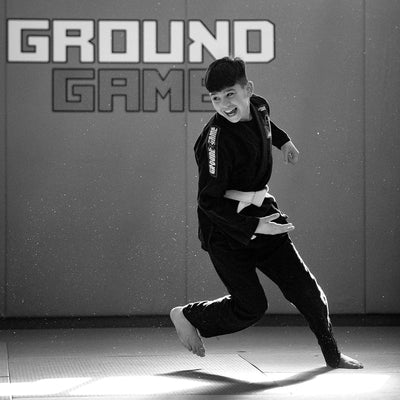 Dětské GI na BJJ Ninja (černé) + pásek ZDARMA
